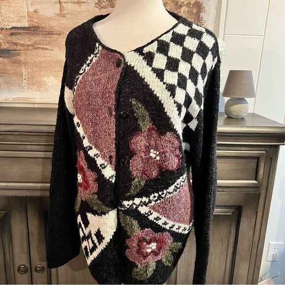 Croft & Barrow Black Embroidered Cardigan Sweater Size Size XL - Picture 1 of 7